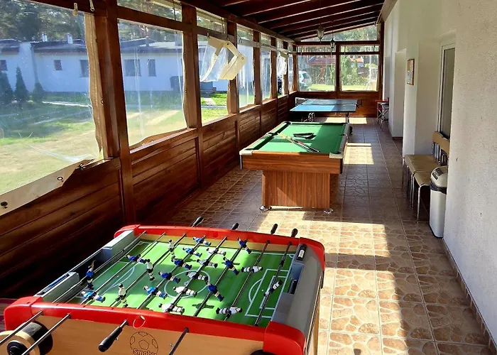 Monti Caloroczne בית נופש Mierzyn (Greater Poland)