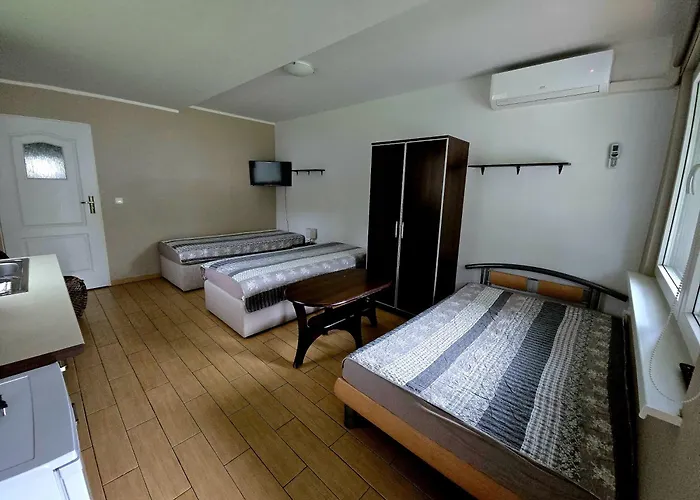 Monti Caloroczne בית נופש